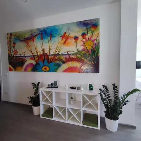Apartment La Passione Al Mare Marina di Massa